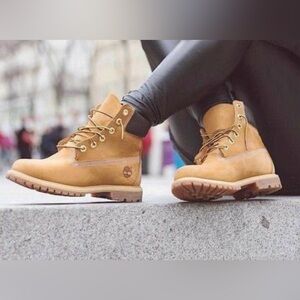 Women's Timberland® Premium 6-Inch Waterproof Boot Size 6.5